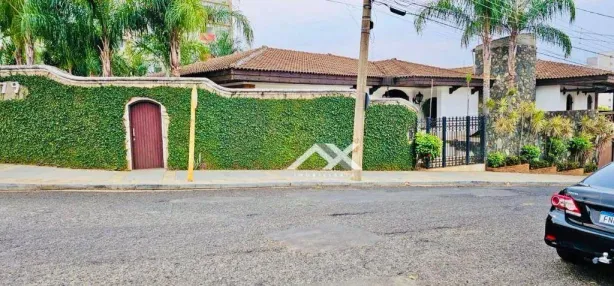 Casa com 4 Quartos para venda ou aluguel, 600m² no Vila Aeroporto Bauru, Bauru