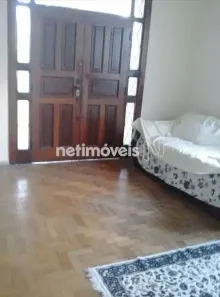 Casa com 3 Quartos à venda, 400m² no Bonfim, Belo Horizonte