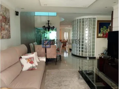 Sobrado com 4 Quartos à venda, 379m² no Dos Casa, São Bernardo do Campo