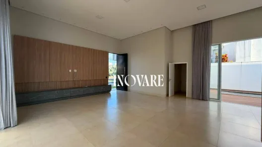 Casa de Condomínio com 3 Quartos para alugar, 254m² no Patrimônio, Uberlândia