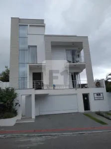 Casa com 3 Quartos à venda, 372m² no Lagoa da Conceição, Florianópolis