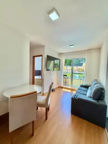 Apartamento com 2 Quartos à venda, 42m² no Zona 07, Maringá