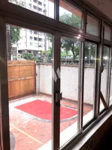 Imóvel Comercial com 5 Quartos para alugar, 500m² no Marapé, Santos