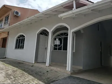 Casa com 4 Quartos à venda, 204m² no Roçado, São José