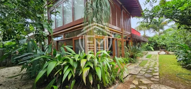 Casa de Condomínio com 4 Quartos à venda, 180m² no Itamambuca, Ubatuba