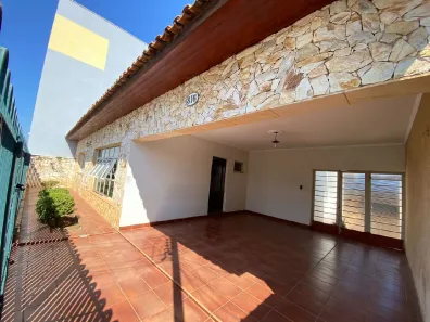 Casa com 3 Quartos à venda, 320m² no Centro, Itapetininga