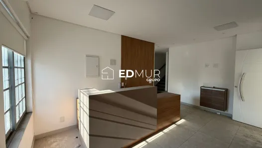 com 3 Quartos para alugar, 198m² no Vila Assunção, Santo André