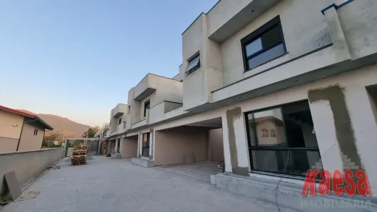 Casa de Condomínio com 3 Quartos à venda, 167m² no Vila Petrópolis, Atibaia