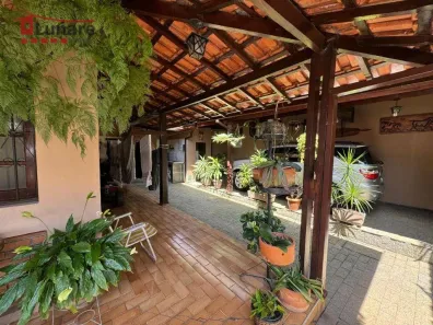 Sobrado com 3 Quartos à venda, 267m² no Chácara das Flores, Mogi das Cruzes