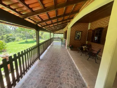 Fazenda/Sítio com 2 Quartos à venda, 20000m² no , Itatiaiuçu