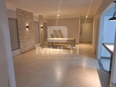 Casa de Condomínio com 4 Quartos à venda, 200m² no Jardim Inconfidência, Uberlândia