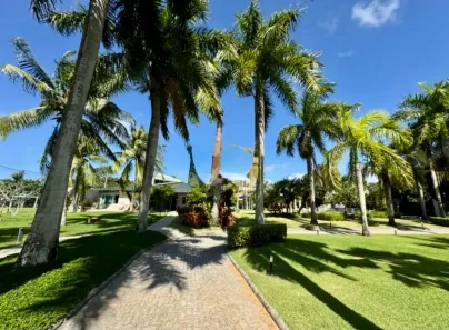 Casa de Condomínio com 5 Quartos à venda, 500m² no Portão, Lauro de Freitas