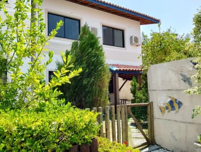 Casa de Condomínio com 4 Quartos à venda, 220m² no Buraquinho, Lauro de Freitas