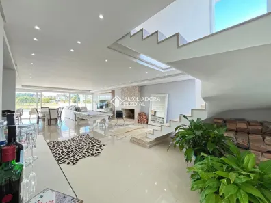 Casa de Condomínio com 4 Quartos para alugar, 340m² no Chapéu do Sol, Porto Alegre