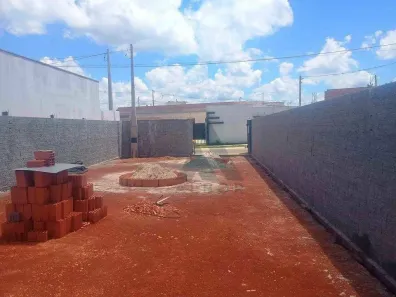 Lote/Terreno à venda, 150m² no Parque Itapê, Itapetininga