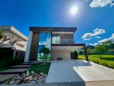 Casa de Condomínio com 4 Quartos à venda, 333m² no Cidade Alpha, Eusébio