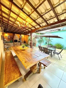 Casa com 3 Quartos à venda, 220m² no Parque Xangri-Lá, Contagem