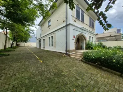 Sobrado com 5 Quartos para alugar, 281m² no Vila Assunção, Santo André
