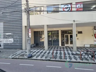 Ponto Comercial para alugar, 134m² no Rebouças, Curitiba