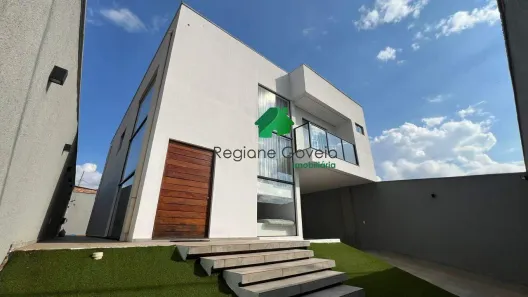 Casa com 4 Quartos à venda, 261m² no Vila Maria Regina, Juatuba