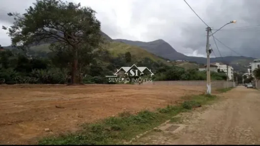 Lote/Terreno à venda, 430m² no Corrêas, Petrópolis
