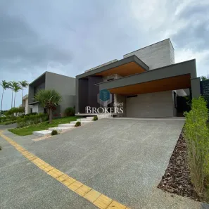 Casa com 3 Quartos à venda, 285m² no Jardins Itália, Goiânia
