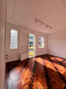 Apartamento com 2 Quartos à venda, 81m² no Centro Histórico, Porto Alegre