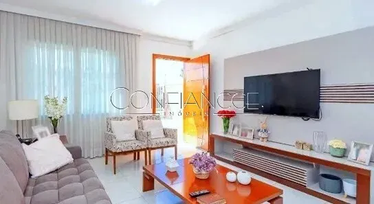 Casa com 3 Quartos à venda, 142m² no Ahú, Curitiba