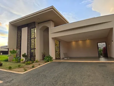 Casa com 3 Quartos à venda, 390m² no Boa Vista, Anápolis