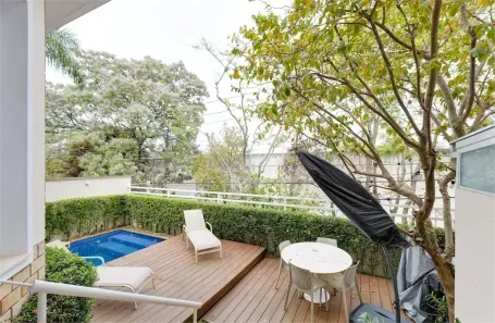 Casa de Condomínio com 4 Quartos à venda, 306m² no Jardim Petrópolis, São Paulo