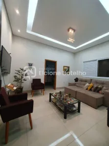 Casa com 4 Quartos à venda, 320m² no Santa Mônica, Uberlândia
