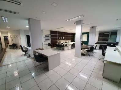 Ponto Comercial para alugar, 206m² no Centro, Bento Gonçalves