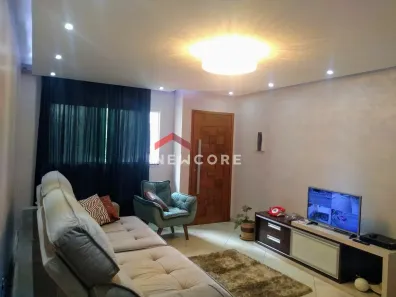 Sobrado com 3 Quartos à venda, 140m² no Vila Carmosina, São Paulo