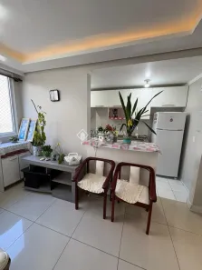 Apartamento com 2 Quartos para alugar, 46m² no Cavalhada, Porto Alegre