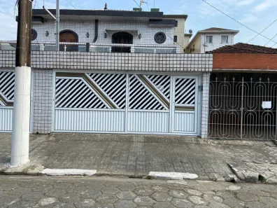 Sobrado com 3 Quartos à venda, 158m² no Vila São Jorge, São Vicente