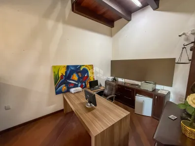 Casa com 3 Quartos à venda, 372m² no Nonoai, Porto Alegre