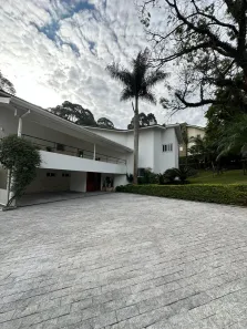 Casa de Condomínio com 3 Quartos para alugar, 581m² no Tamboré, Barueri