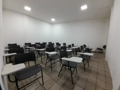 Prédio Comercial com 9 Quartos à venda, 300m² no Centro, Parnamirim