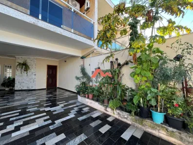 Sobrado com 3 Quartos à venda, 239m² no Parque Residencial Jaguari, Americana