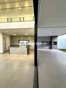 Sobrado com 3 Quartos à venda, 265m² no Alto Umuarama, Uberlândia