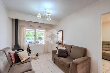 Casa de Condomínio com 3 Quartos à venda, 140m² no Cavalhada, Porto Alegre