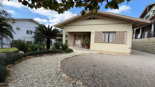 Casa com 3 Quartos à venda, 120m² no Rio Branco, Brusque