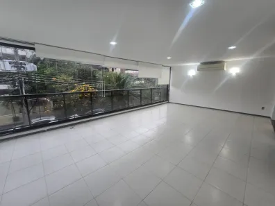 Apartamento com 2 Quartos para alugar, 119m² no Barra da Tijuca, Rio de Janeiro