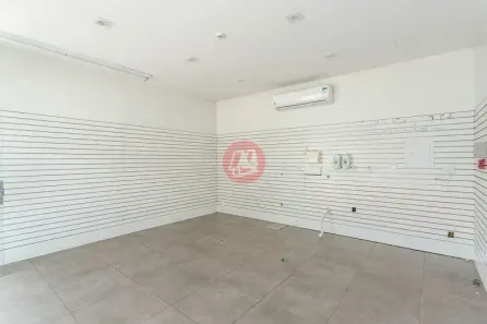 Ponto Comercial para alugar, 29m² no Azenha, Porto Alegre