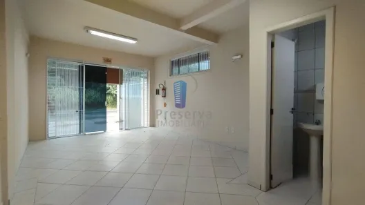Sala Comercial para alugar, 28m² no Rio do Meio, Itajaí