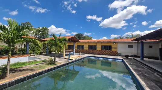 Fazenda/Sítio com 5 Quartos à venda, 2100m² no Tamatanduba, Eusébio