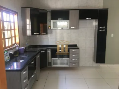 Casa com 3 Quartos à venda, 134m² no Loteamento Villa Branca, Jacareí