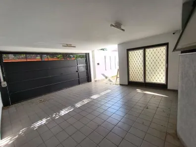 Casa com 3 Quartos à venda, 240m² no Centro, Bauru
