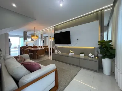 Sobrado com 3 Quartos à venda, 150m² no Dom Bosco, Itajaí