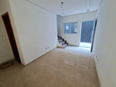 Casa de Condomínio com 2 Quartos à venda, 62m² no Ribeirópolis, Praia Grande